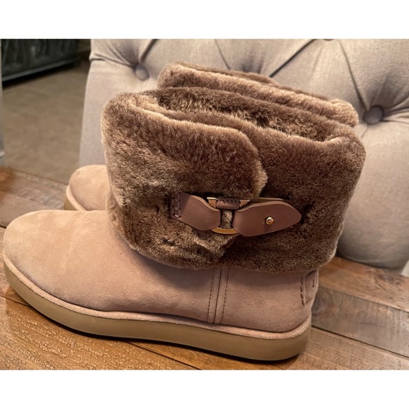 Uggs short booties 7 classic Berg mini - Picture 6 of 7